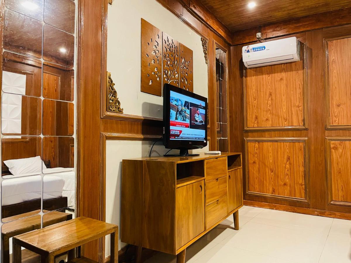 Vila Bunda Cifor Villa *
