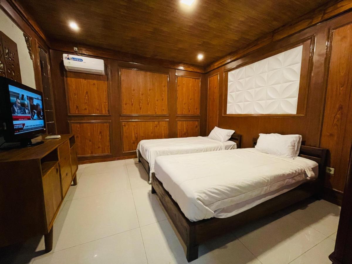 Vila Bunda Cifor Villa *